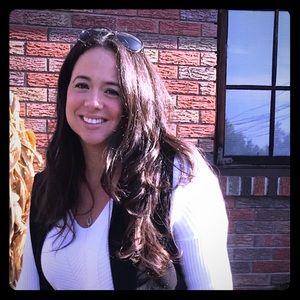 Meet your Posher, Serafina